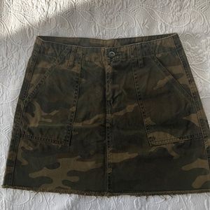 Blank NYC Camouflage A-Line Mini Skirt 100% Cotton Size 28 (Medium)
